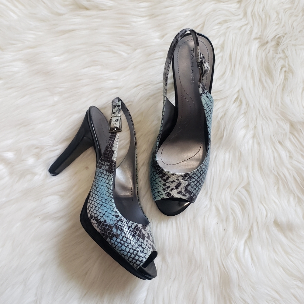 Tahari Sandals!